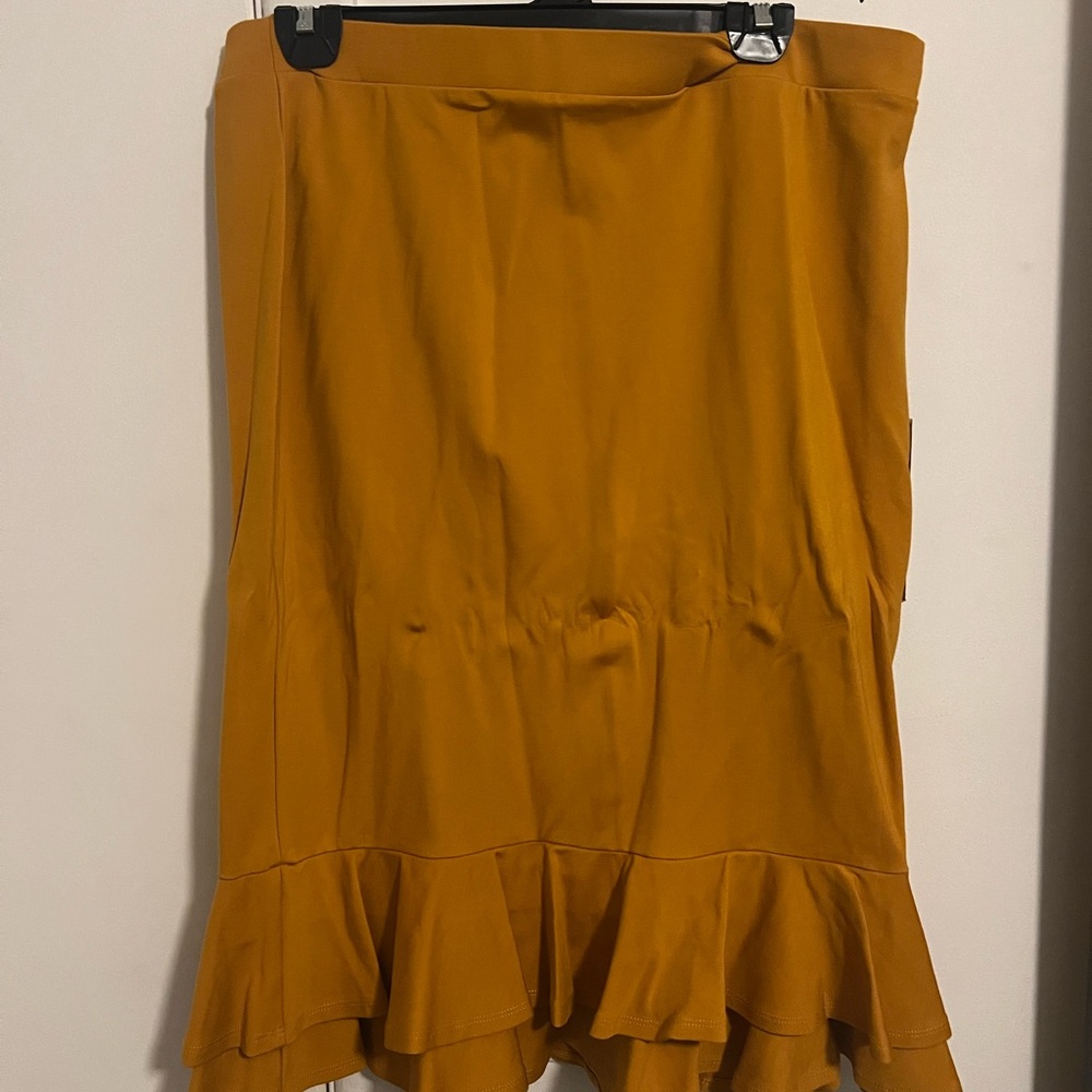 Elegant Mustard Yellow Women's Skirt